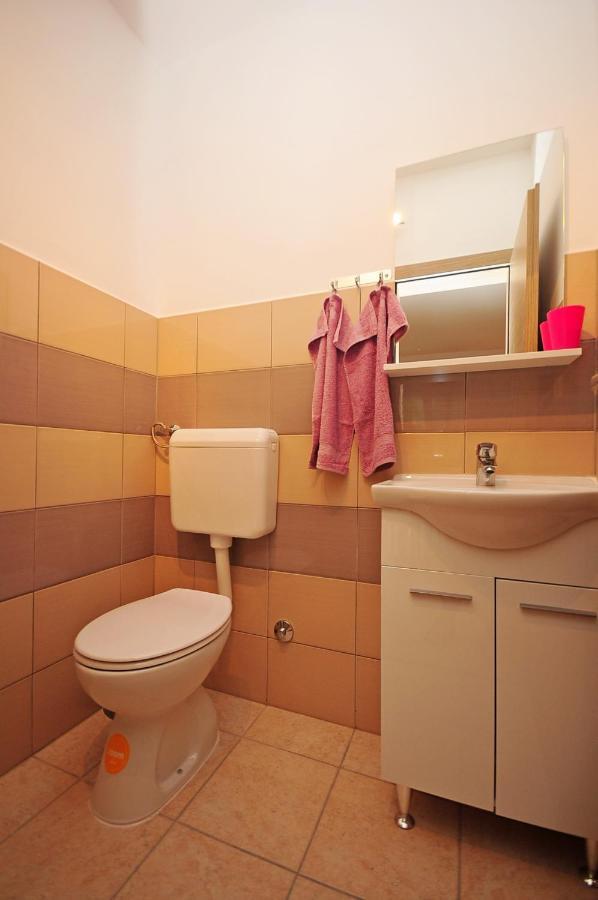 Kuca Za Odmor Maka Vila Kučiće Exterior foto