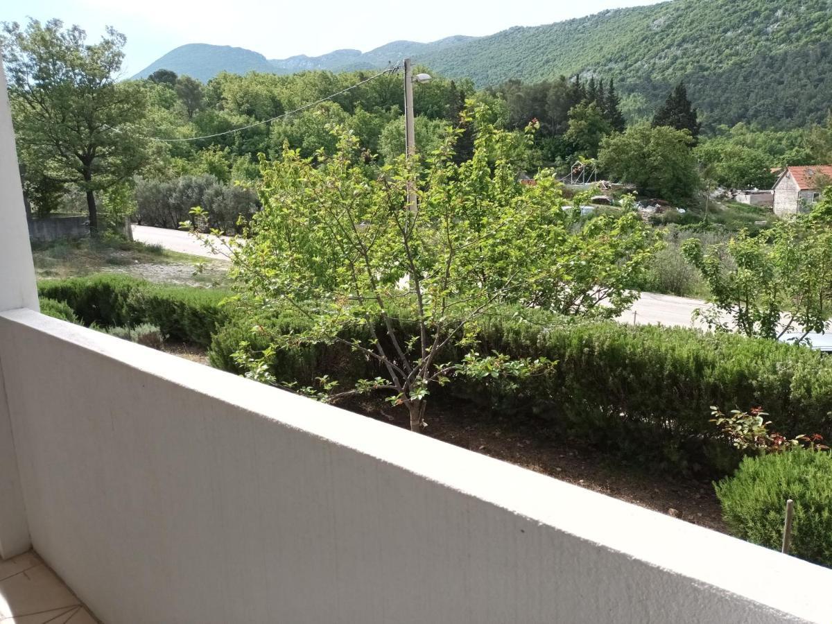 Kuca Za Odmor Maka Vila Kučiće Exterior foto