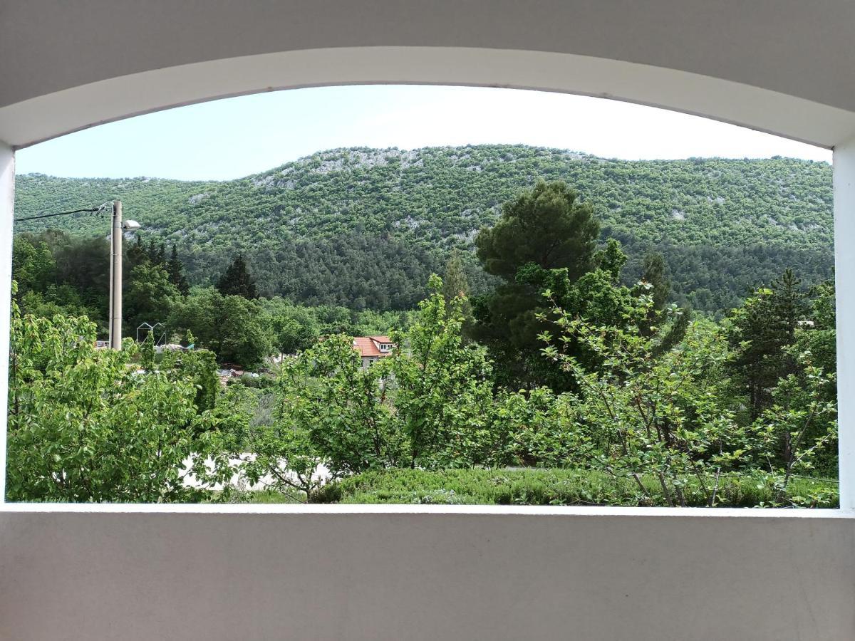 Kuca Za Odmor Maka Vila Kučiće Exterior foto